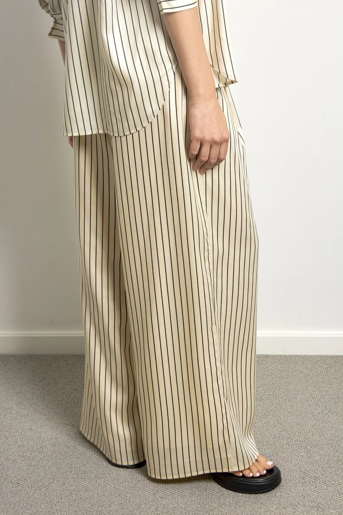 Pinstripe Silky Wide Leg Pant