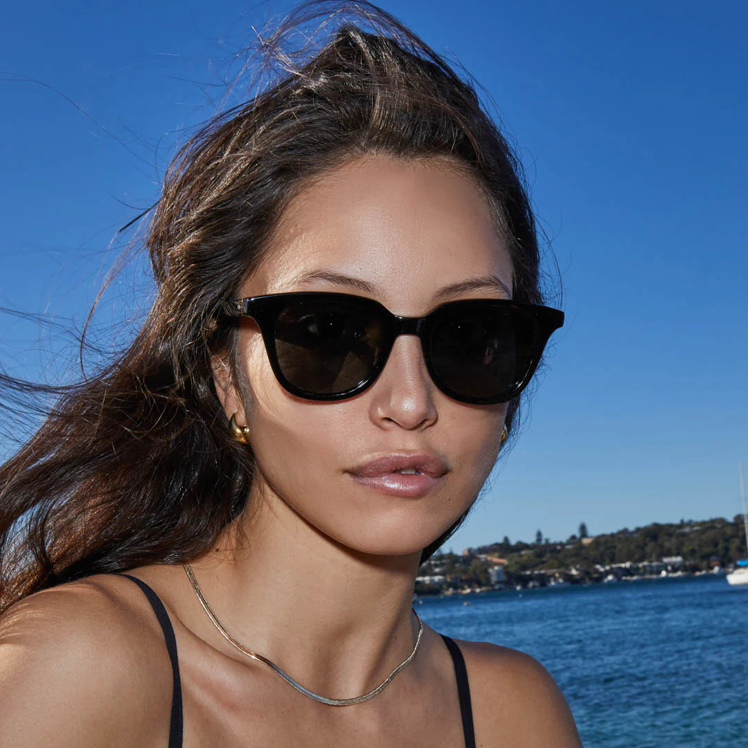 Limited 2101 - Black