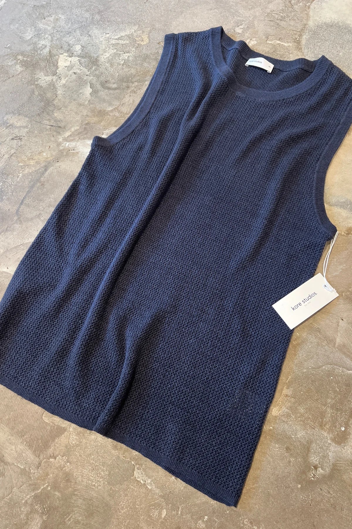 Plane Knit Vest - Midnight