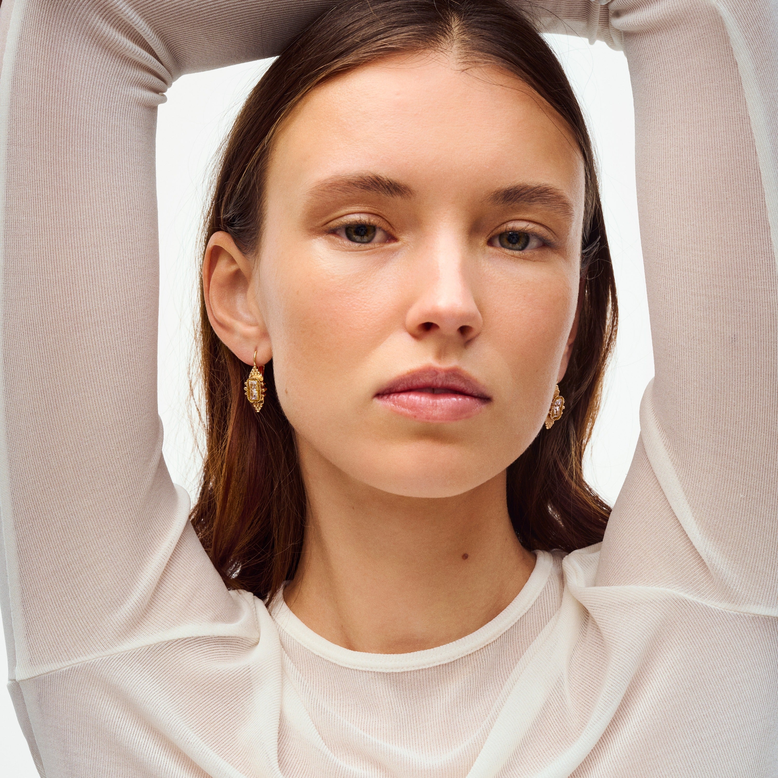 Serti talisman Earrings