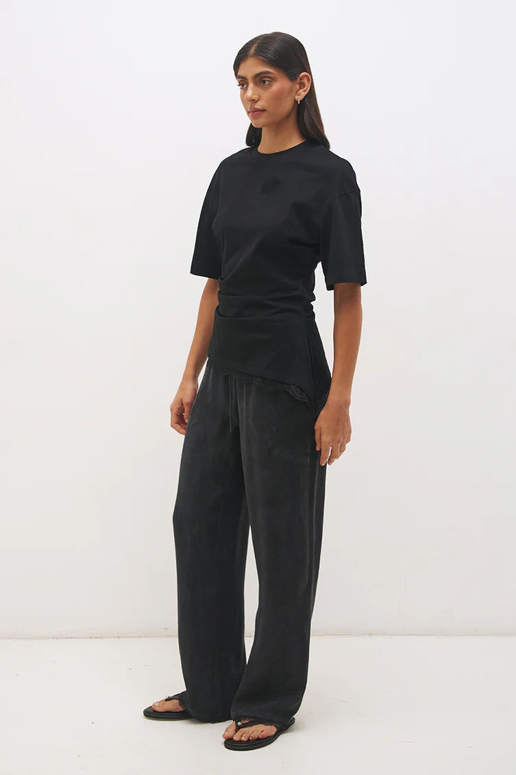 Liora T-Shirt - Black