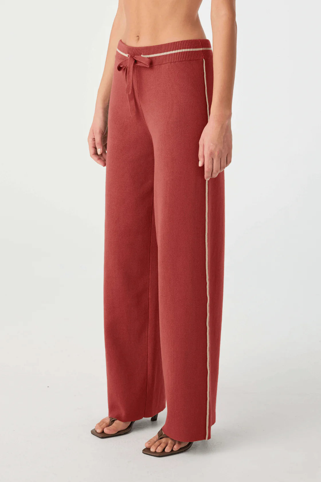 Milan Trackpant - Half Red