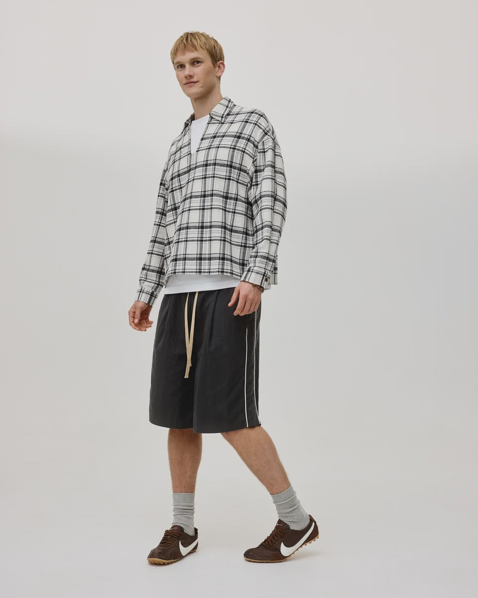 Pleat Piping Short