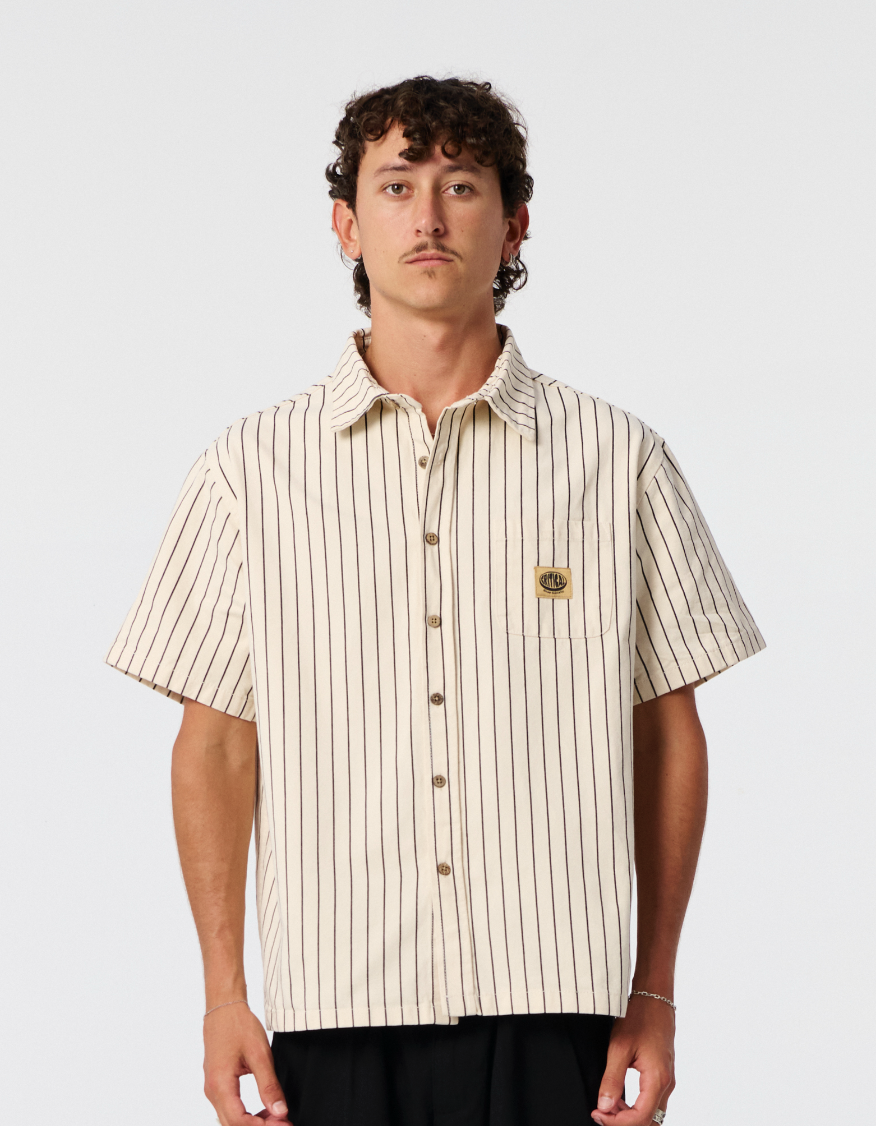 Portals S/S Shirt - Vintage White