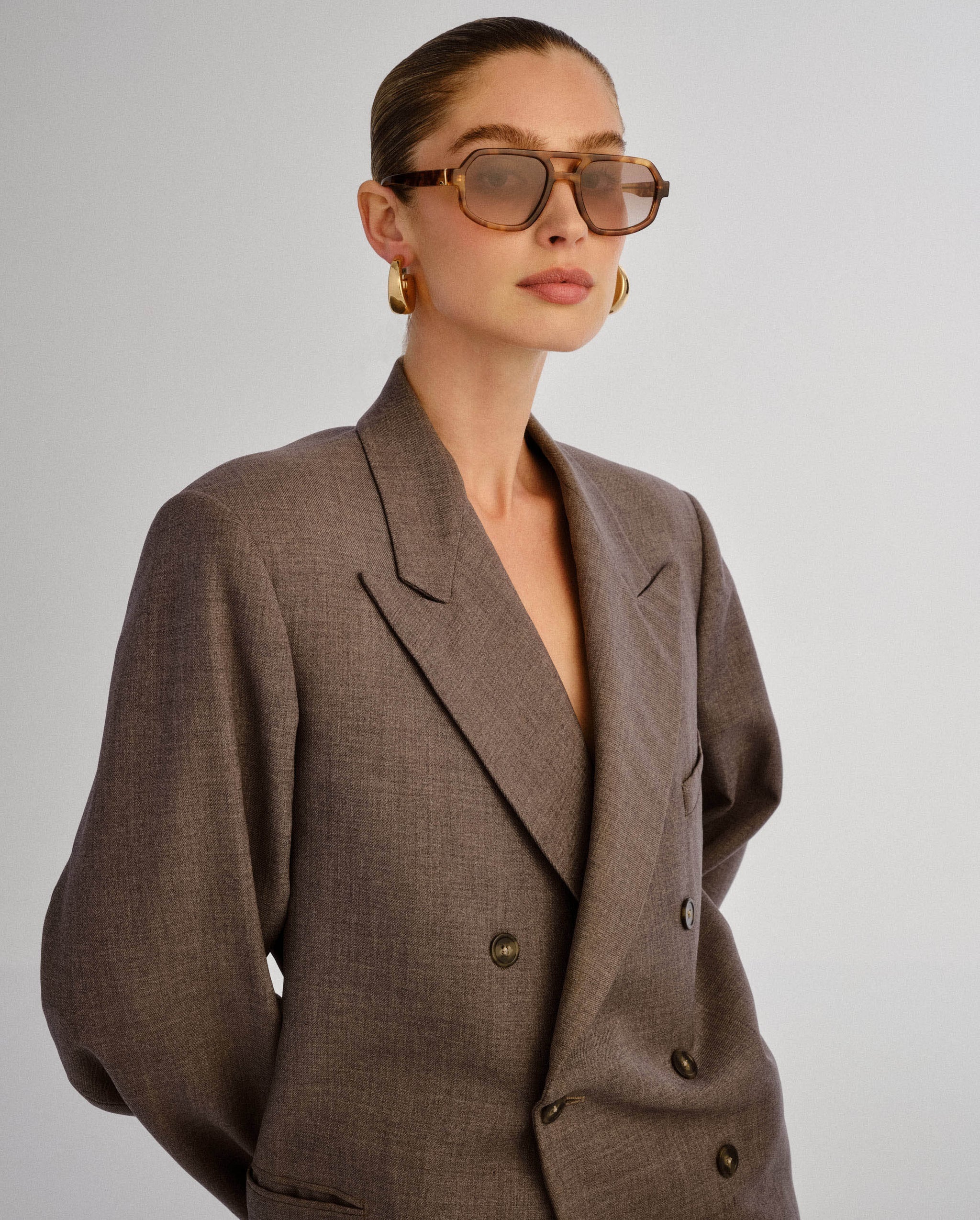 The Banks - Caramel Tort