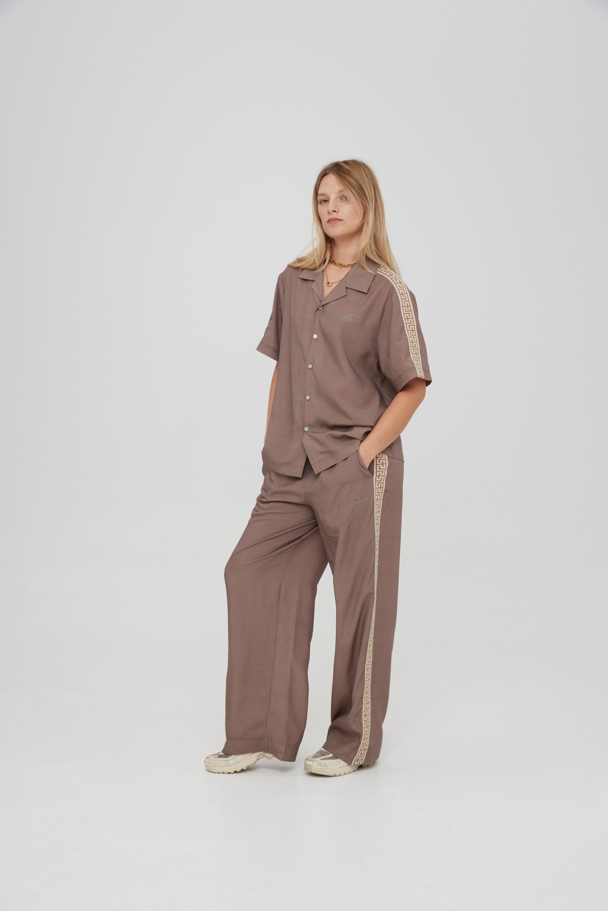 Geo Resort Shirt - Dark Taupe