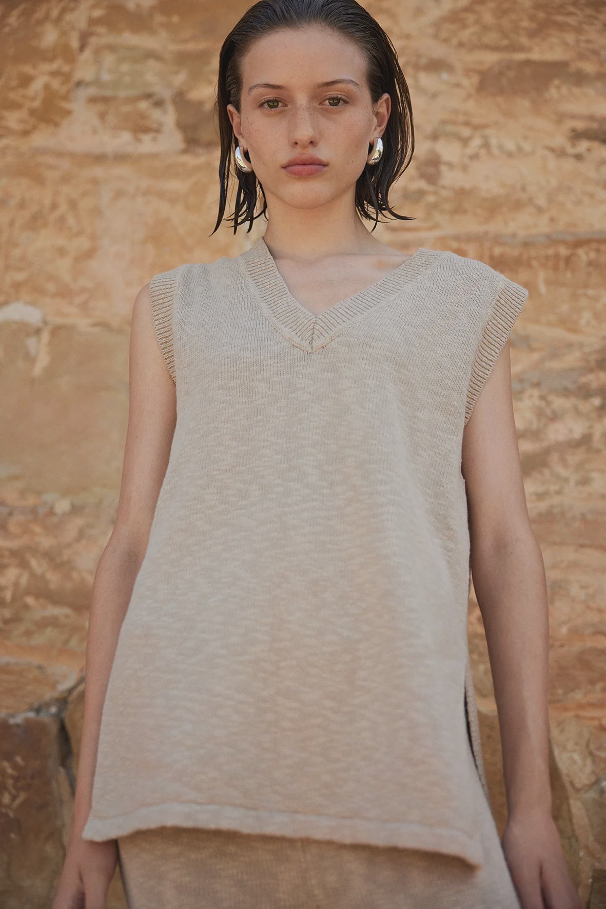 Emma Organic Vest - Taupe