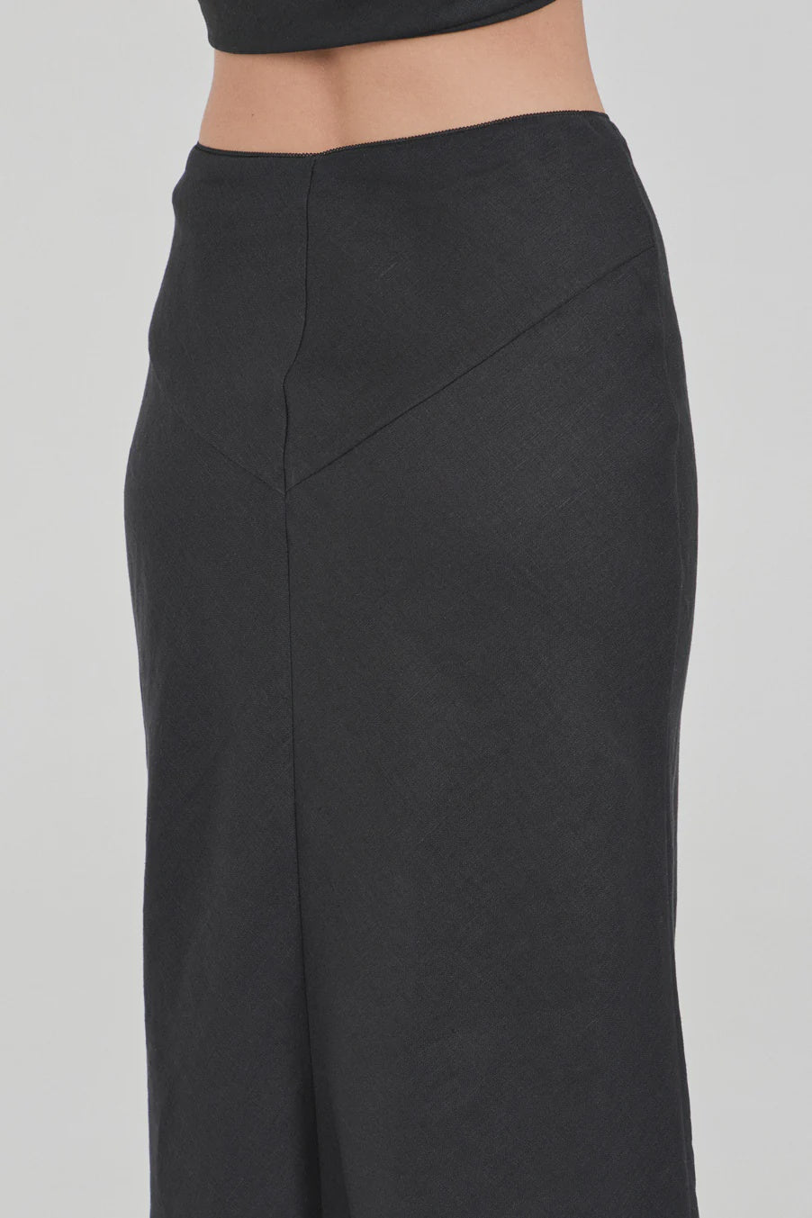 Carlton Bias Skirt - Black