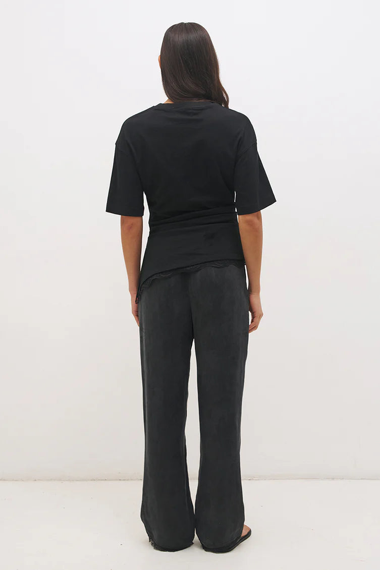 Liora T-Shirt - Black