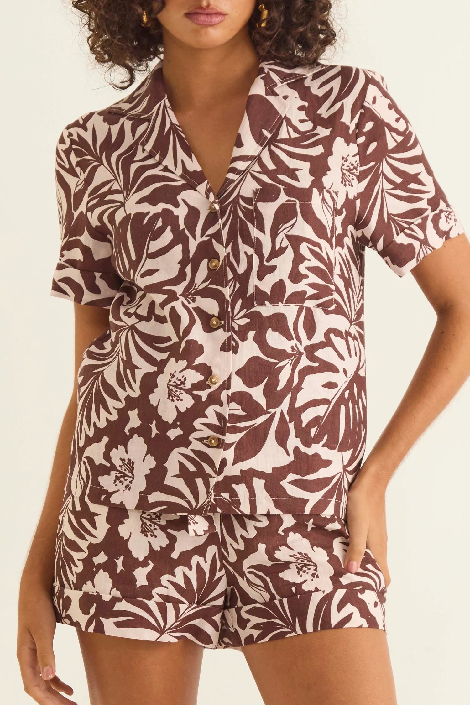 Oasis S/S Shirt - Chocolate