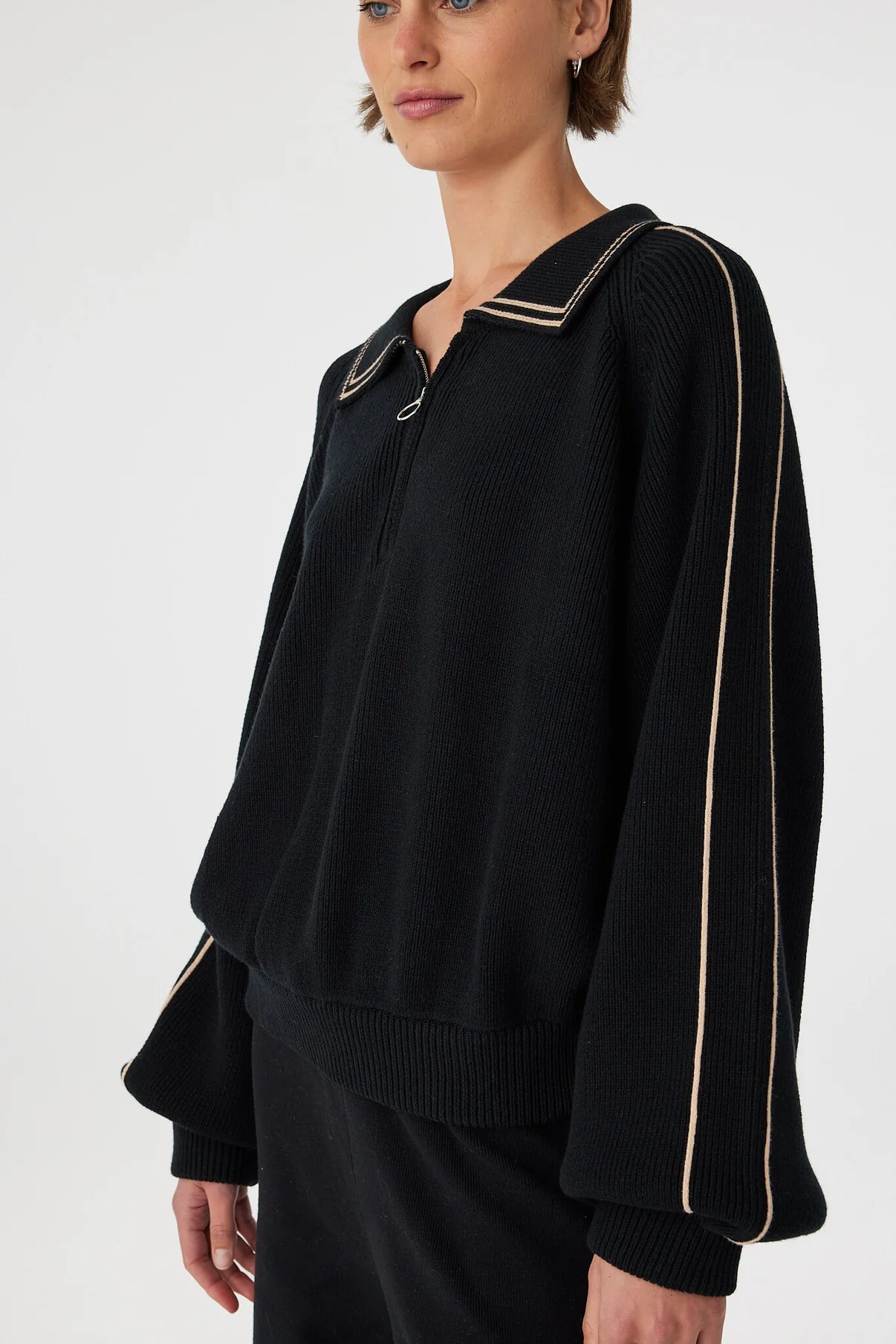 Nella Zip Sweat - Black & Taupe
