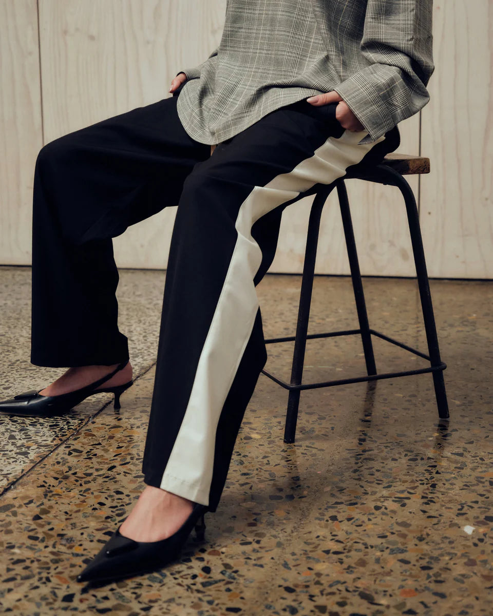 Relaxed Suit Pant - Black