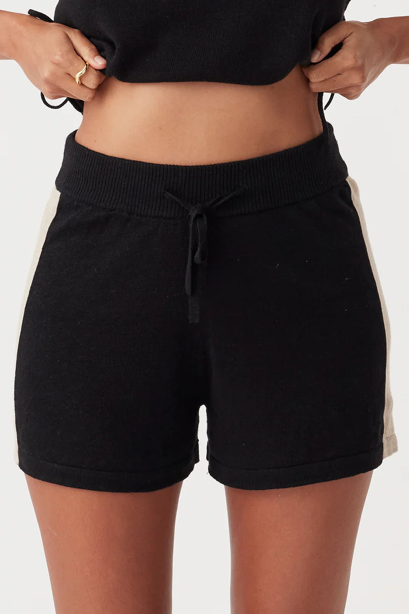 Larri Short - Black & Taupe