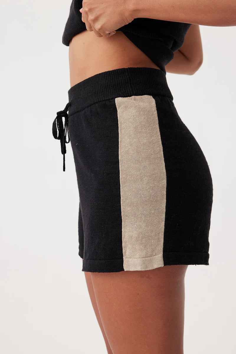 Larri Short - Black & Taupe