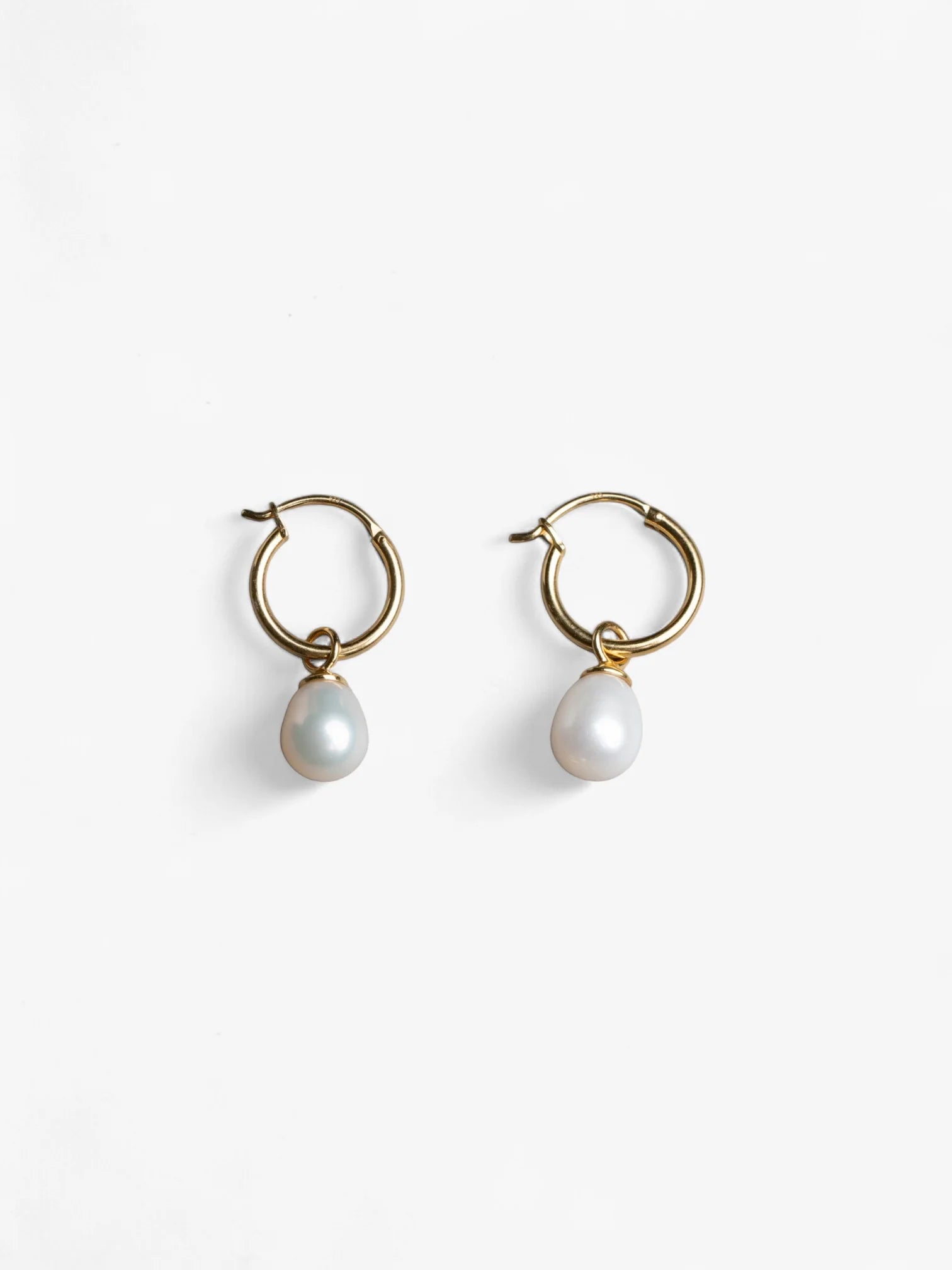 Pearl Earrings - Gold
