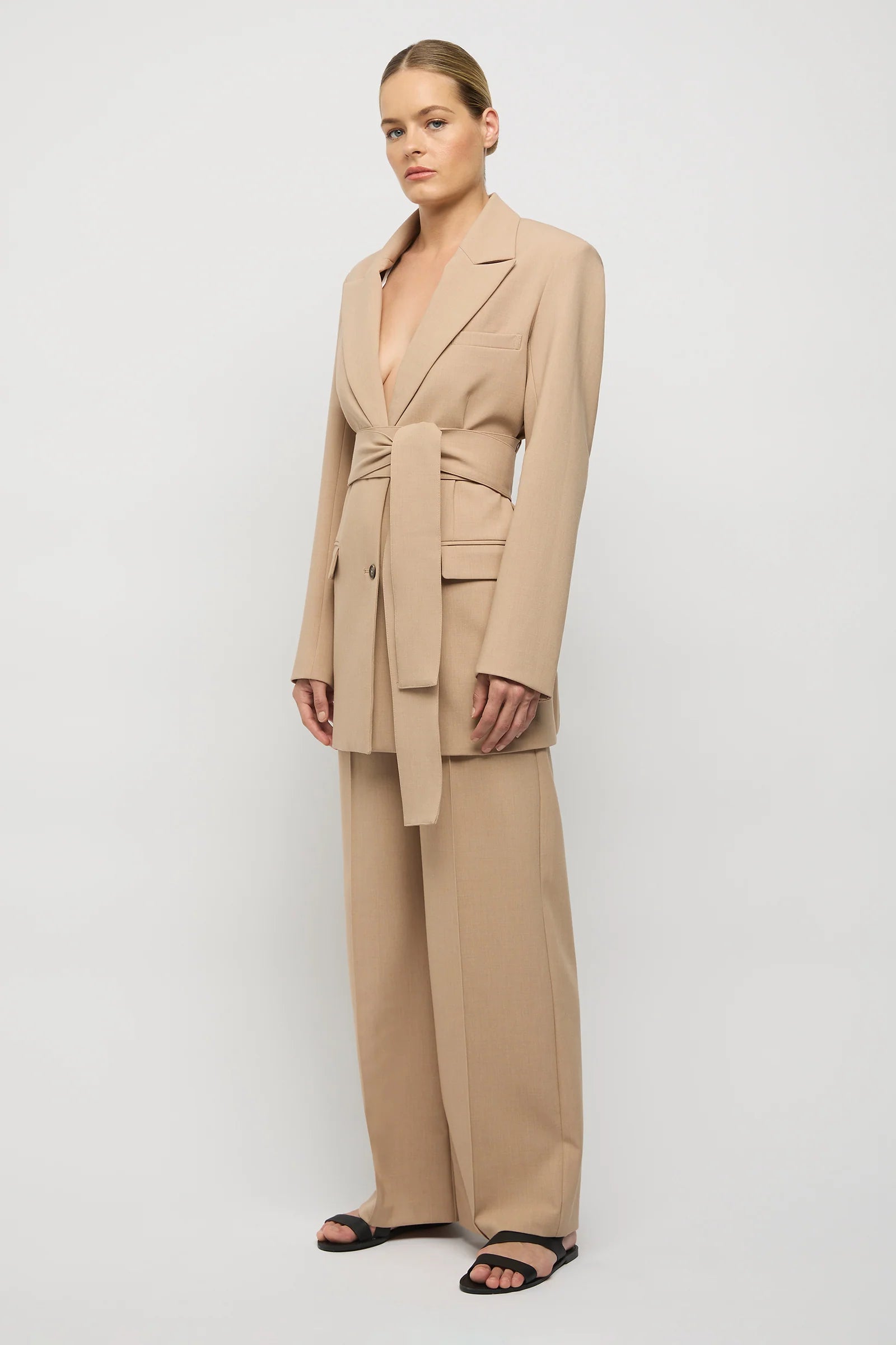 Classic Tailored Trouser - Natural