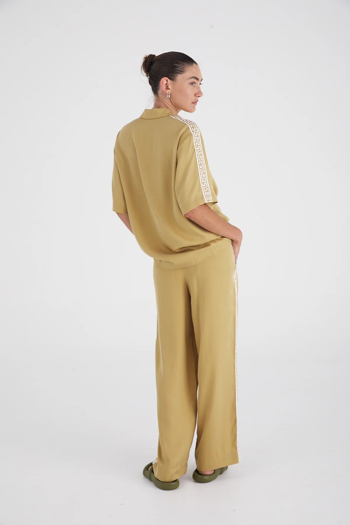 Geo Vacay Pant - Prairie Sand