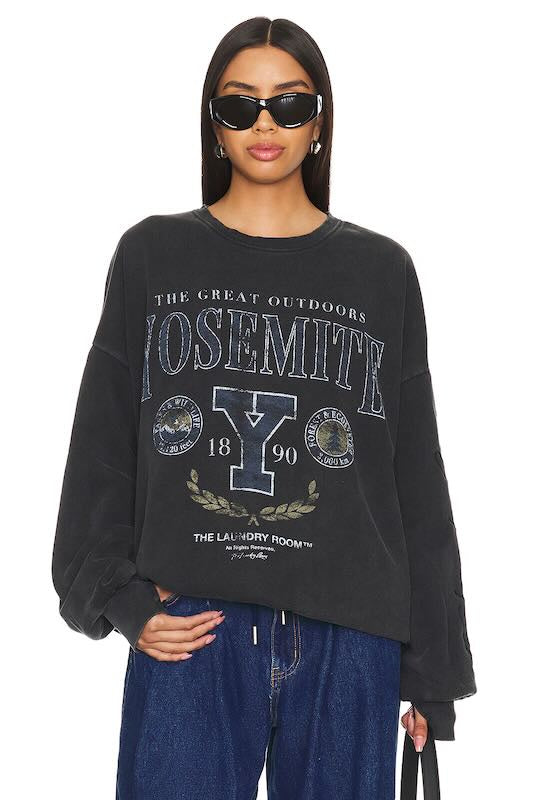 Team Yosemite Jumper - Black Snow