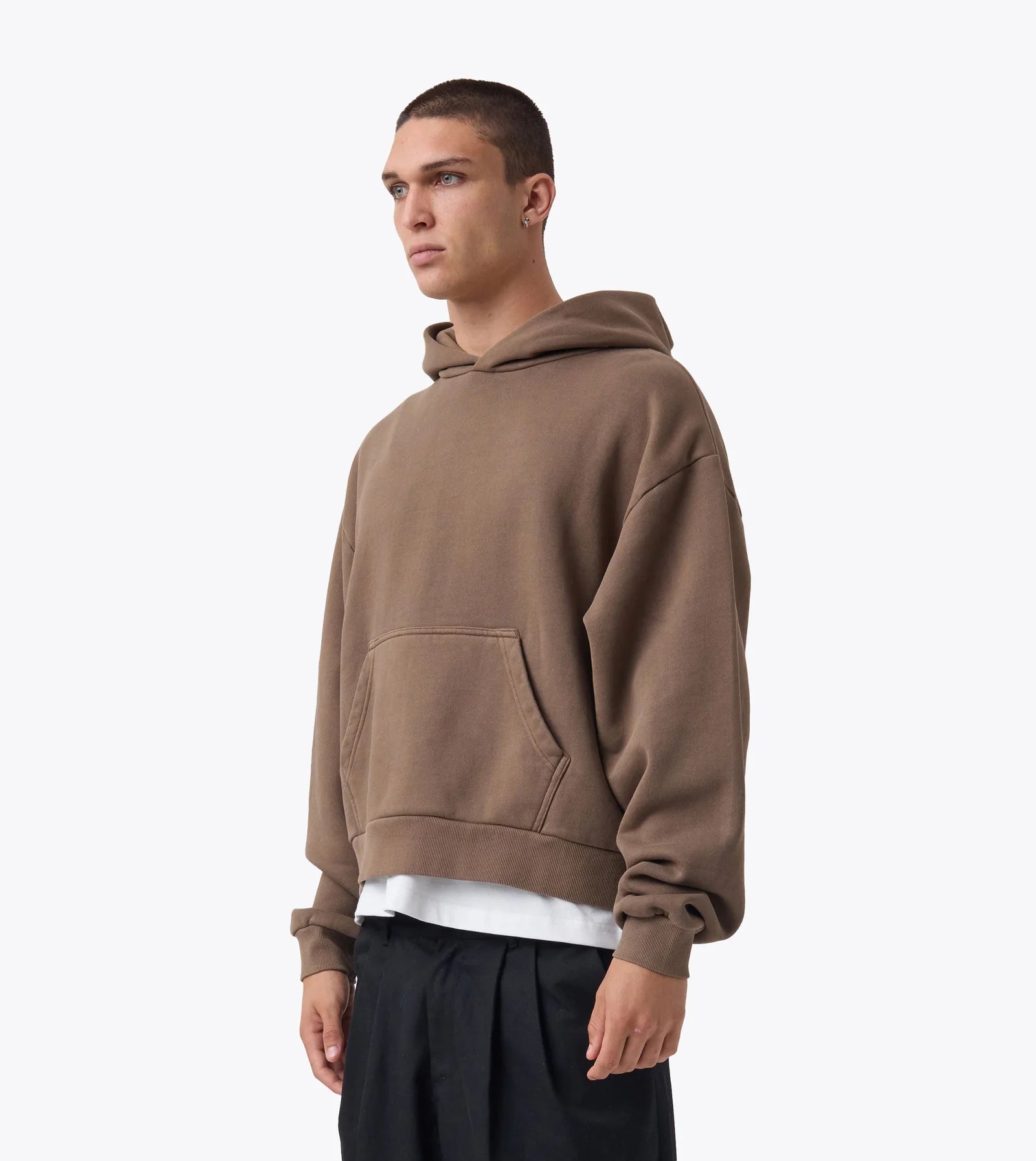 Box Crop Hood - Chocolate