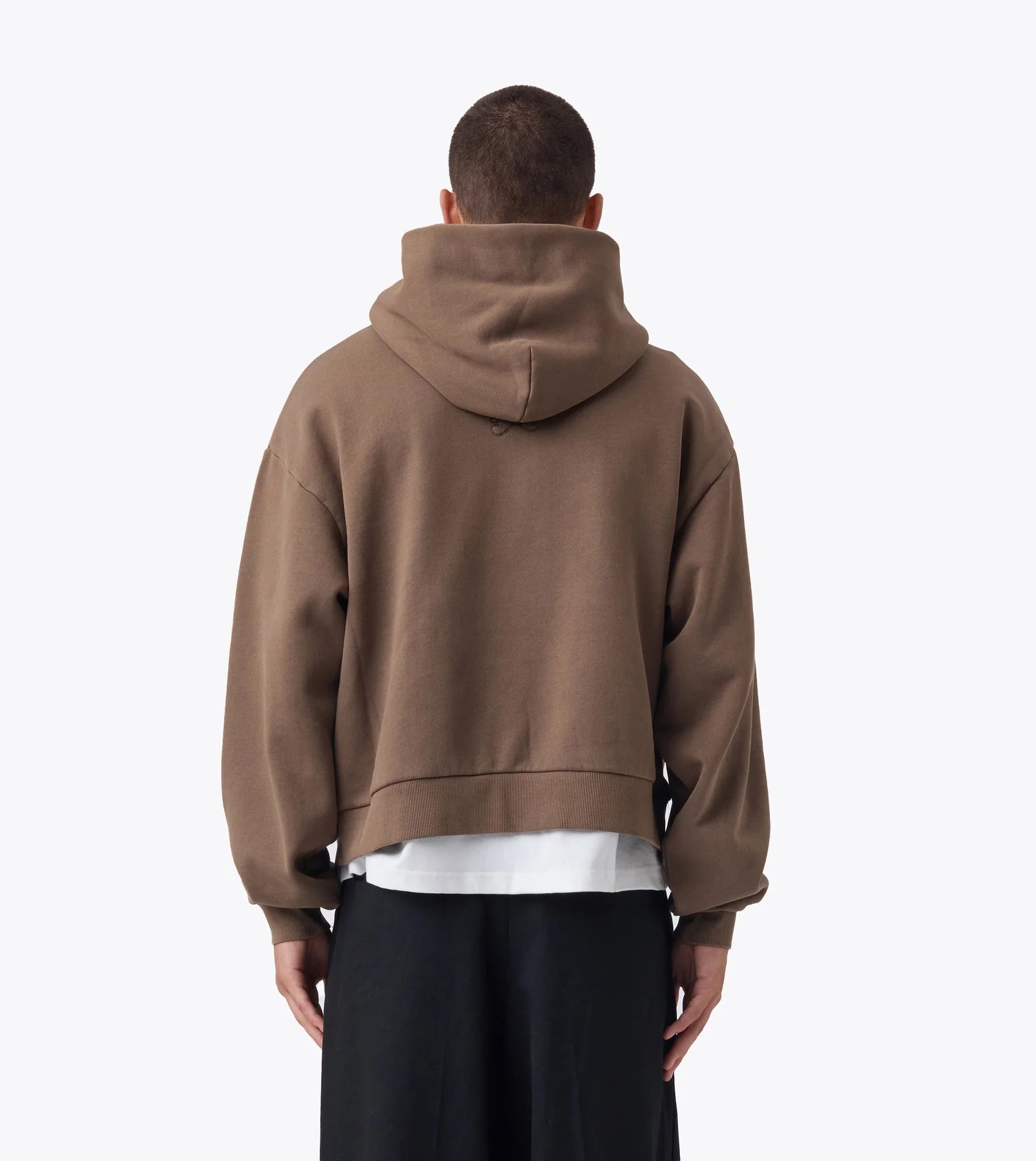 Box Crop Hood - Chocolate