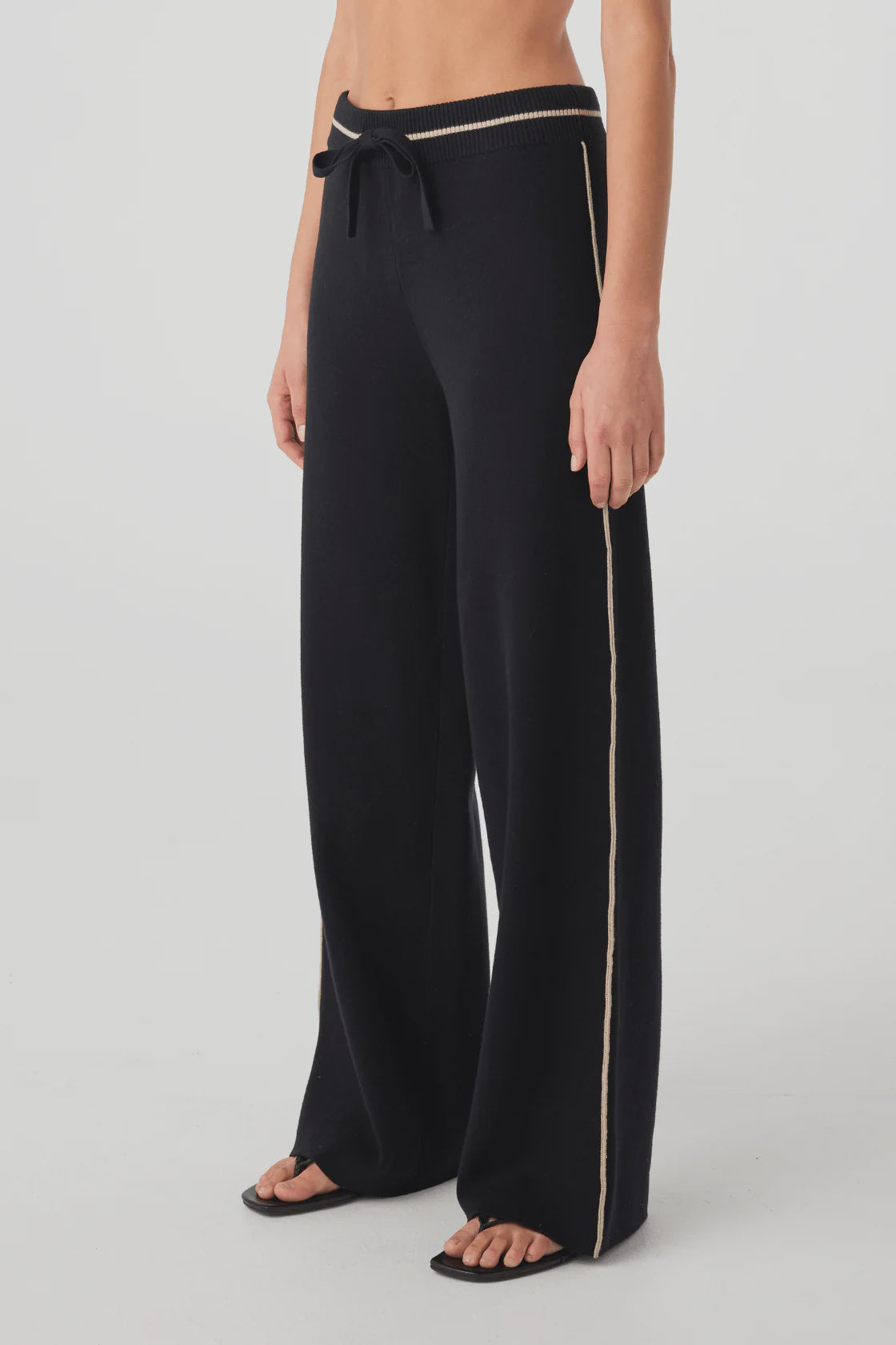 Milan Trackpant - Black