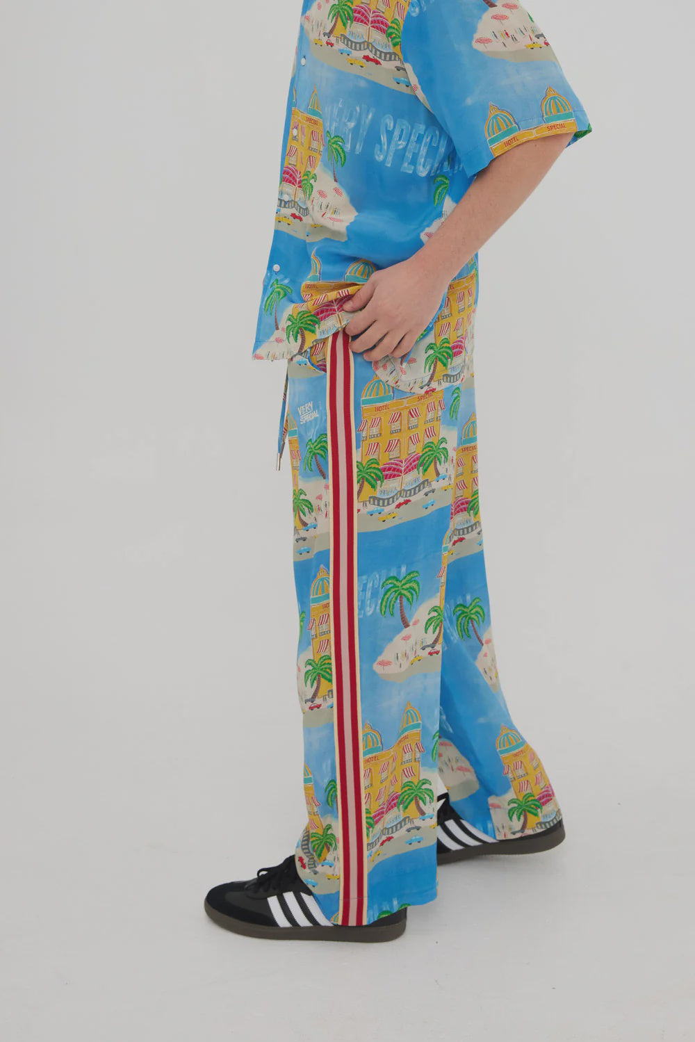 Sky Blue Hotel Special Vacay Pant