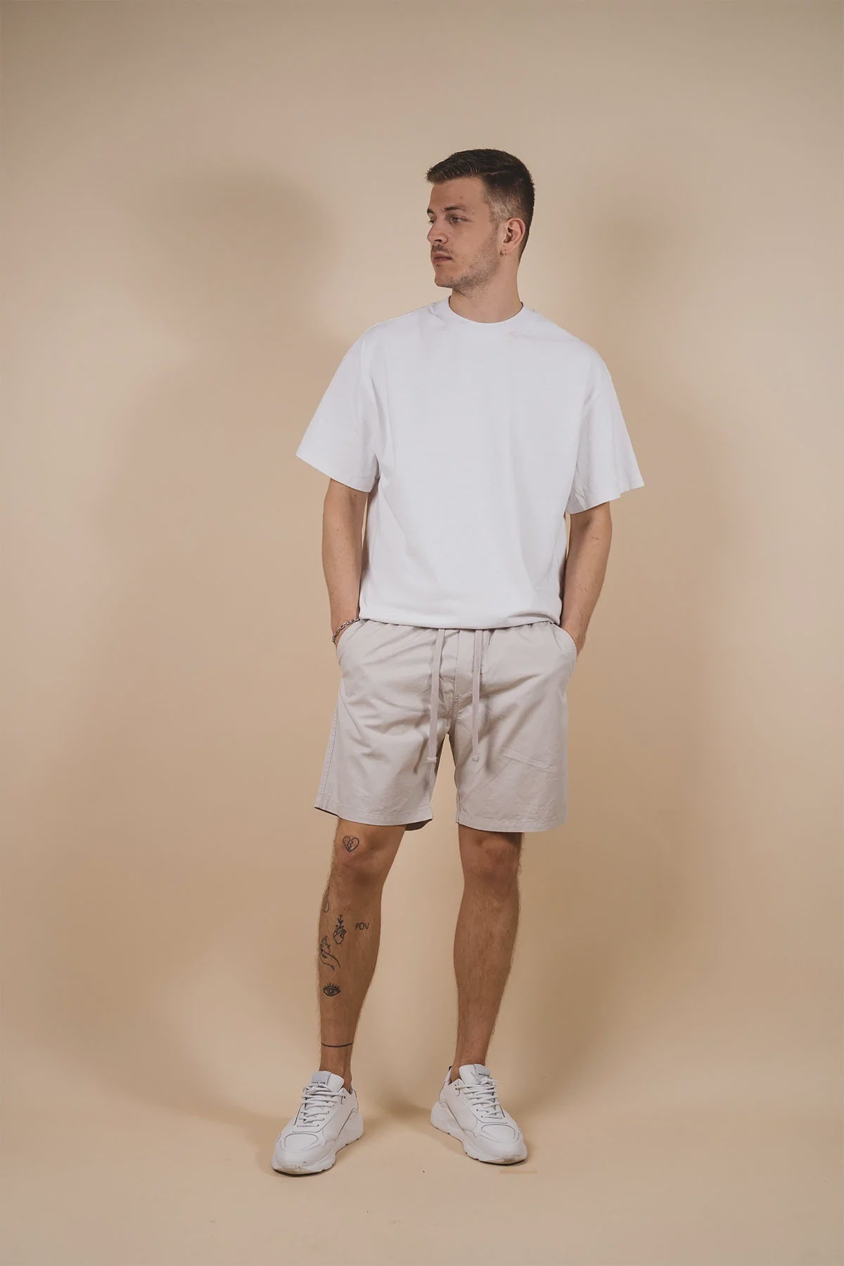 Taylor Casual Short - Beige